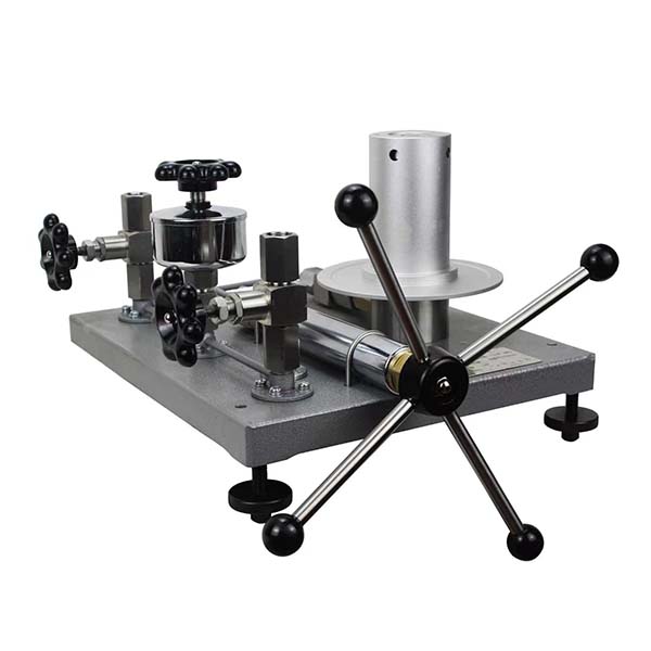 <strong>ZHT-5000J(YS)系列液体活塞式压力计（经济型）</strong>